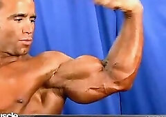 Jose Raymond Sexy Backstage Posing