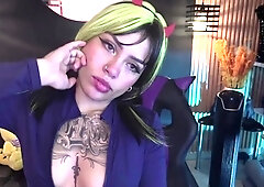 Amateur webcam girl masturbate big dildo