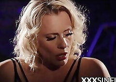 MILF Brittany Bardot seduces two pornstars into ramming her pussy