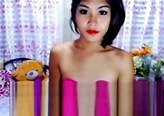 dirty shelady Plays Her big penis Till she Cums