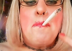 Blond Transsexual Stefanie gorgeous smoking
