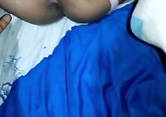 mi novia no se deja hacer su primer anal dice que le pero aun asi se lo meto