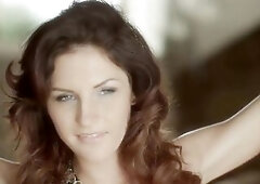 Fellucia Blow teaches us the evolution of the erotic CFNM oral pleasure here. To evolve from your standard, everyday boring oral sex to smth spruce, u