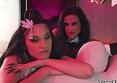 Zariah Aura got a passionate sex from Penny Barber