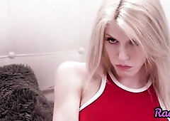 Trannies bang hardcore in anal holes after blowing jocks