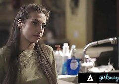 Spancer Bradley cums when BBF licks her hairy pussy - GirlsWay