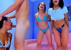 blowjob session with these hot Latinas