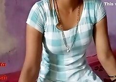 Yogita Bhabhi indulges in beautiful fuck with husband's friend Yogesh