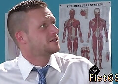 Native island queer porno Brian Bonds stops in to observe his physician about his obsession with