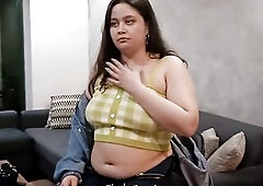 Jiggling My Bulky Stomach and Shaking My Large Ass! ????????