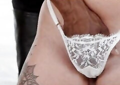 BLACKED Hawt Fresh Hotty Group Blake Blossom, Sky Wonderland & Scarlet Skies Have Eager three BBC Fuckfest