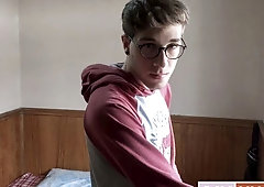 Solo jerk off video starring oily hottie Arthur Joseph