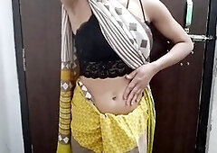 Desi bhabhi brings the heat in Indian bedroom fun