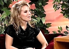 Close up MiLF getting it in the ass