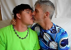 Hot Gay Kissing With Richard & Leo - Leo Blue & Richard Lennox