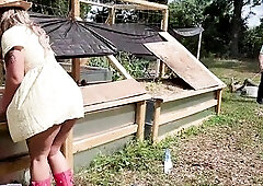 Excited Garden mother I'd like to fuck screws the Landscaper and SQUIRTS everywhere