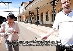 HUNT4K. Pornographer thrusts dong into cunt of some other mans wife