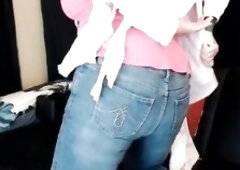 Anna is redoing her wardrobe and is sick of this outfit. This babe craves to destroy it and this babe's going to. Wearing a pink hoodie, pink len