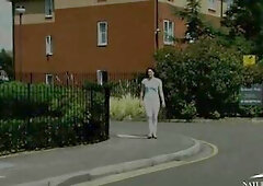 Brianna Davis - Shaggy Brianna Davis shows us her curly vagina.