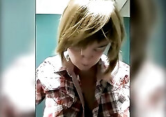 public WC movie scene nr two, at the mall, bare and squirting