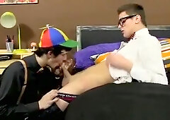 Emo boy kissing tgp gay The geeky men are swift to get fellating on