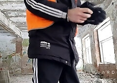 Men pissing, lean, big cock piss