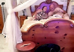 Lanista Bear gets his kitty to suck him off and give him a fine banging. This is the 1st time for Kitty to do this to him, Its a entire fresh experien