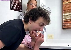 Bambi Femdom Fantasies - Bella'S Laundry Room Foot Dominatio