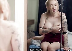 Tattooed sweetheart gets drilled after a massage