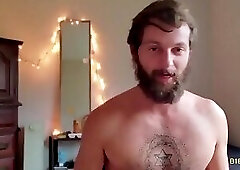 Can't stop fingering his own ass