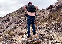 Camping Tour Sans a condom Hook-up