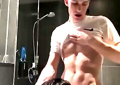 Hunk bottom and twink top