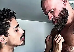 Feet, Big White Cock, Raw Sex and Size Differences with a Sexy Russian Bear