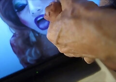 I can't stop... Sissy Niclo