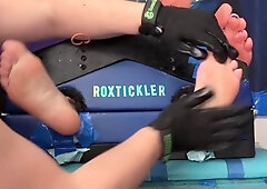 TicklishChubs - Bear Matt as well as Evan tickle