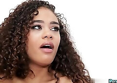 Ebony Babe Scarlit Scandal Sucks White Gloryhole Dicks