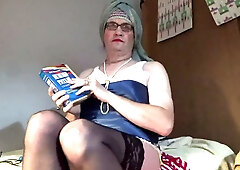 Small cock, lush, old crossdresser