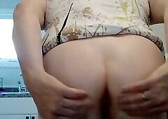 Milky ass. Serge Lu-sin. 2023a