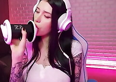 Orgasmic Asmr Gorgeous Babe Licking and Sucking.