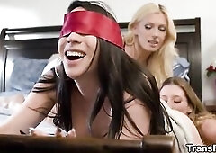 Blindfolded GF Gets Surprise Sex tool