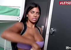 Bouncing Boobs Babe Gets Deeply Satisfied By A Big Black Cock