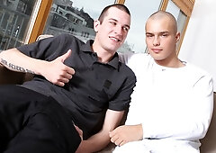 Caleb Moreton fucks Juliano Mendes in the ass before a hot BJ