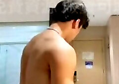 Cute Bodybuilder Exposing Himeself - 2