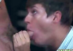 Max calmly finds a lounge to wait in until the next flight out