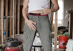 Handyman gives himself a hand-job at worksite