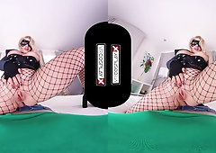 VRCosplayX.com Make Up Fuckfest With Huge-Titted Dark-Hued Canary HARDCORE Parody