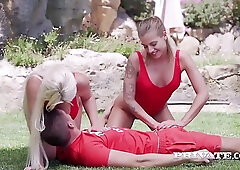 Sexy lifeguards, Sienna Day and Silvia Dellai were fucking a horny guy, while in the bootcamp