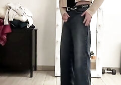 I wear my recent crop jacket, wide leg jeans and ebony shirt body. Now I'm willing to suck in the office and cum in alcohol at the office kitchen