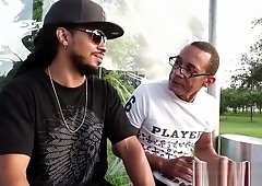 Shemale Jenna Halloween 3some