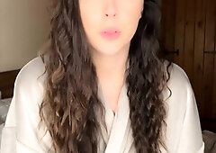 Brunette Solo Webcam Masturbation